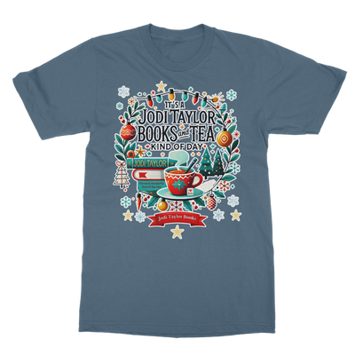 It's a Christmas Books and Tea Kind of Day (UK) Classic Adult T-Shirt up to 5XL